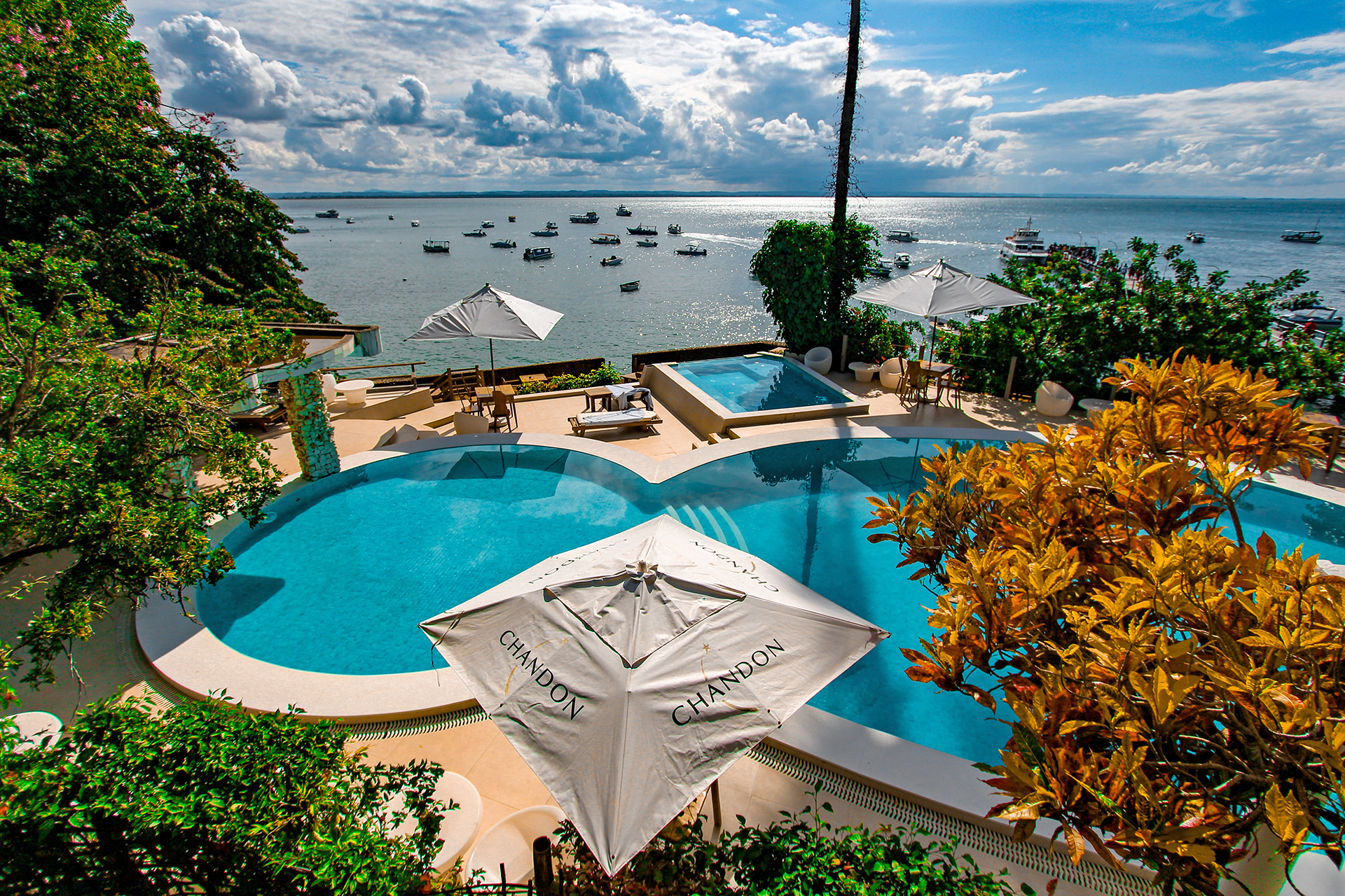 Piscina do Hotel Portaló